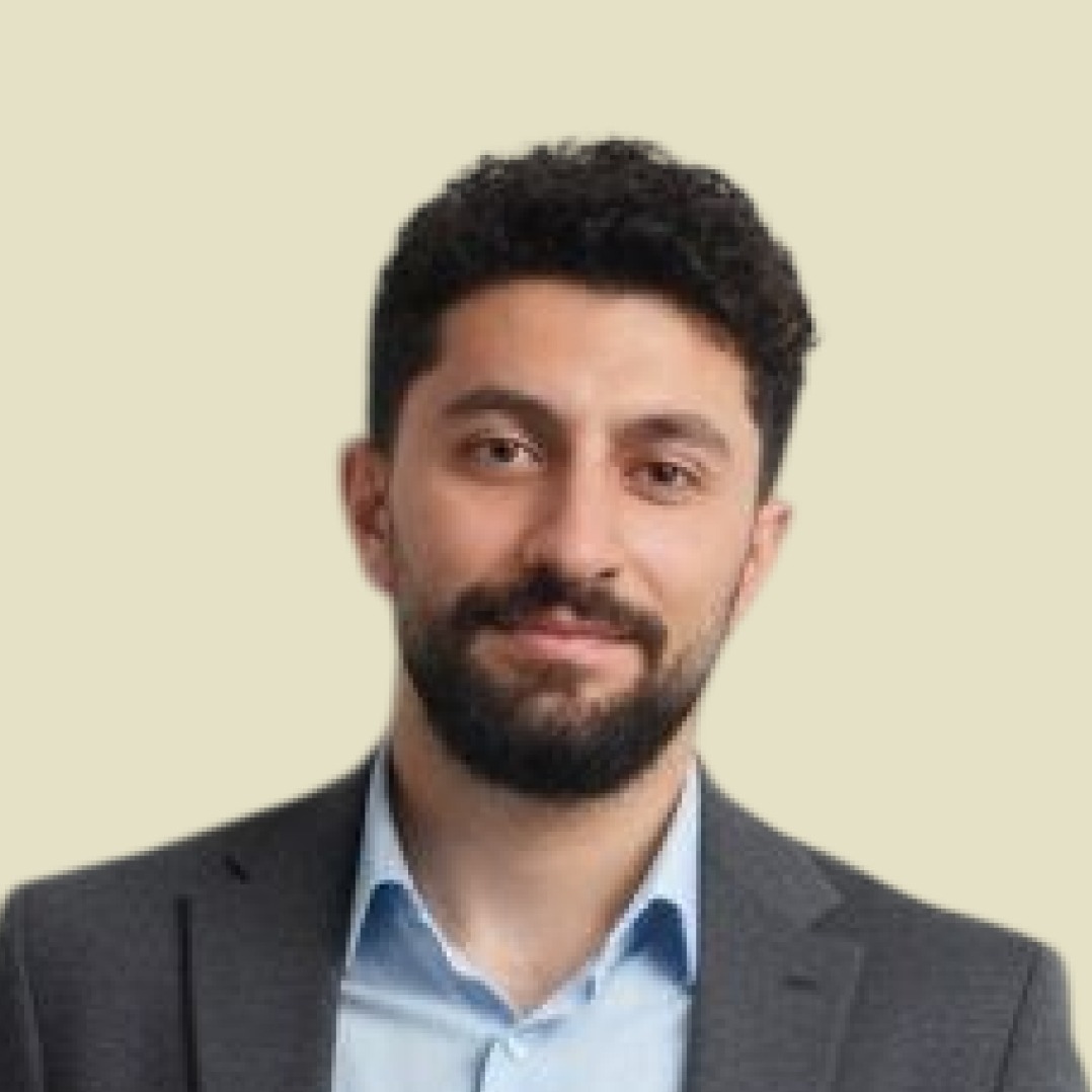 فرشاد فراهانی